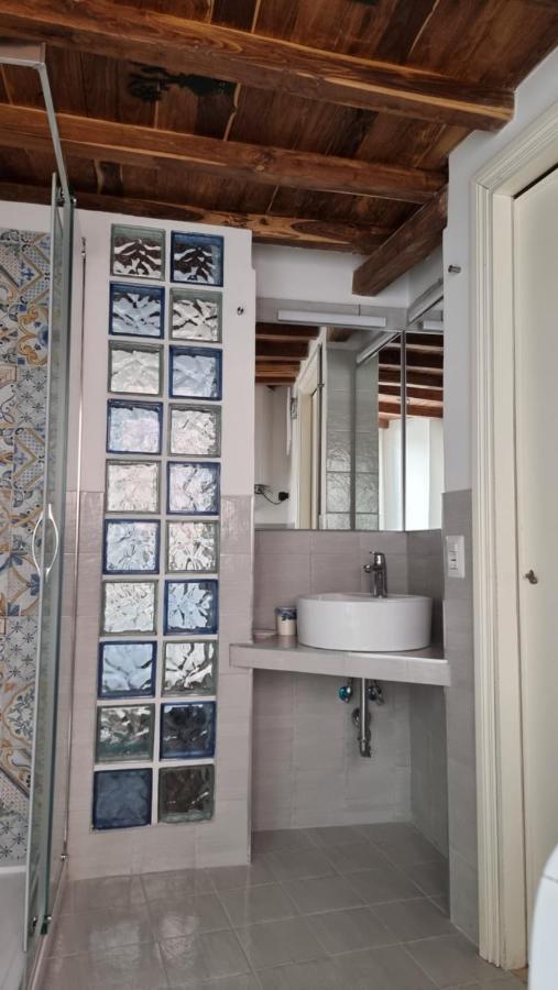 Studio Della Pace, Classy & Charming - Renovated Рим Экстерьер фото